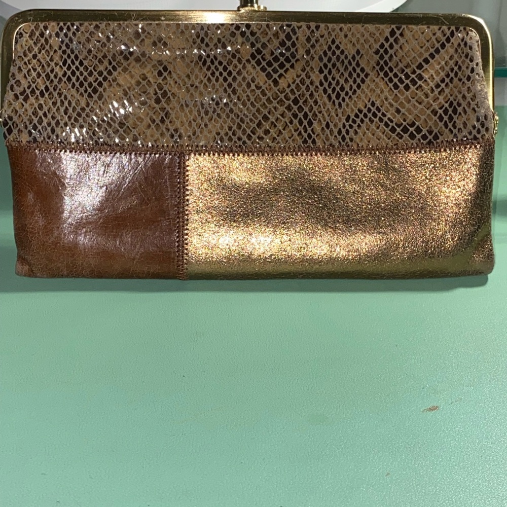 Vintage Brown Snakeskin Clutch with Gold Accents - Picture 3 of 10